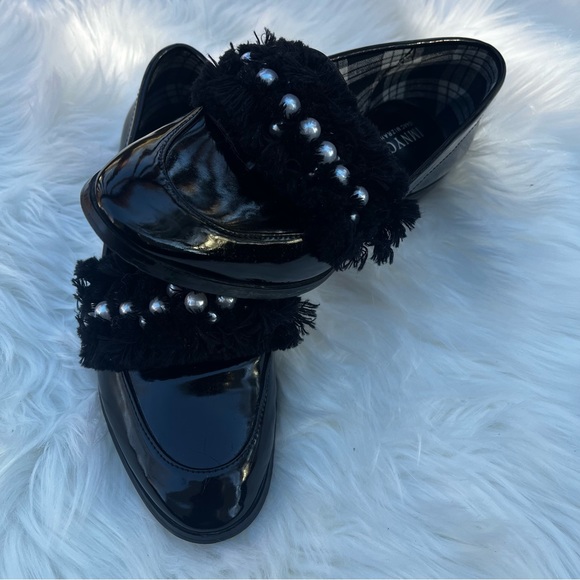 Isaac Mizrahi NYC “Cena” Loafers - Picture 2 of 11